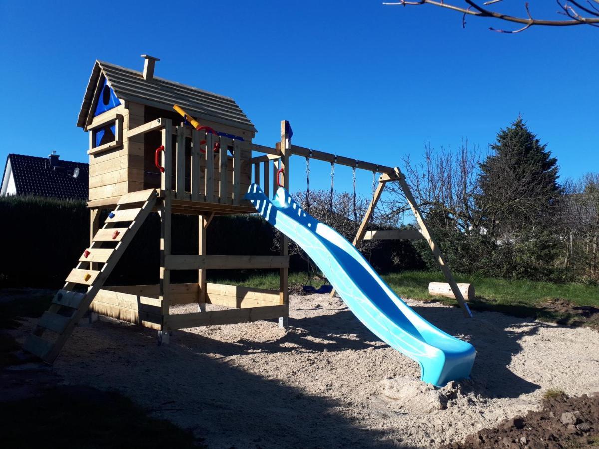 Villa Strandraeuber Zudar Esterno foto